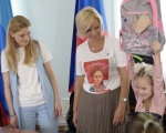 «Единая Россия» запускает акцию «Собери ребёнка в школу» в регионах России и на Донбассе