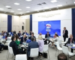 На площадке «Единой России» на ПМЭФ губернаторы представили результаты развития регионов