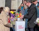 Парад у дома ветерана